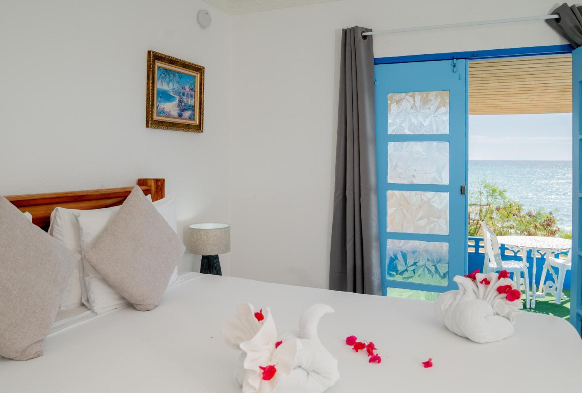 Beyond Sunset Resort & Villas 트레저 비치 외부 사진