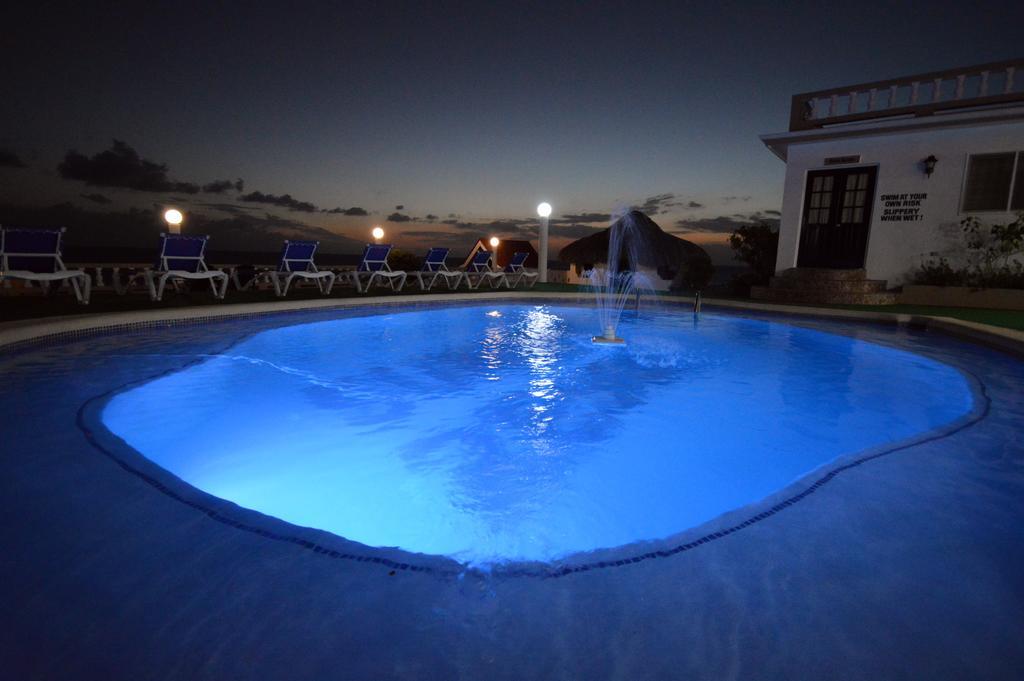 Beyond Sunset Resort & Villas 트레저 비치 외부 사진